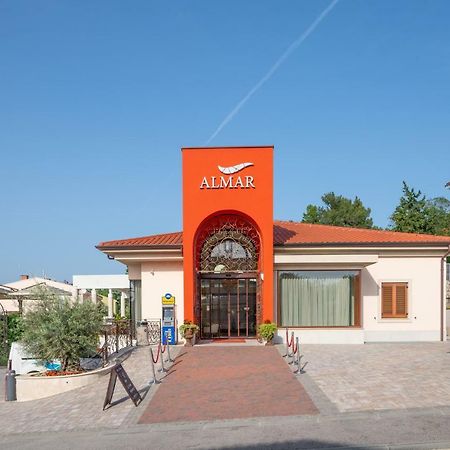 Villas Almar Солине Экстерьер фото