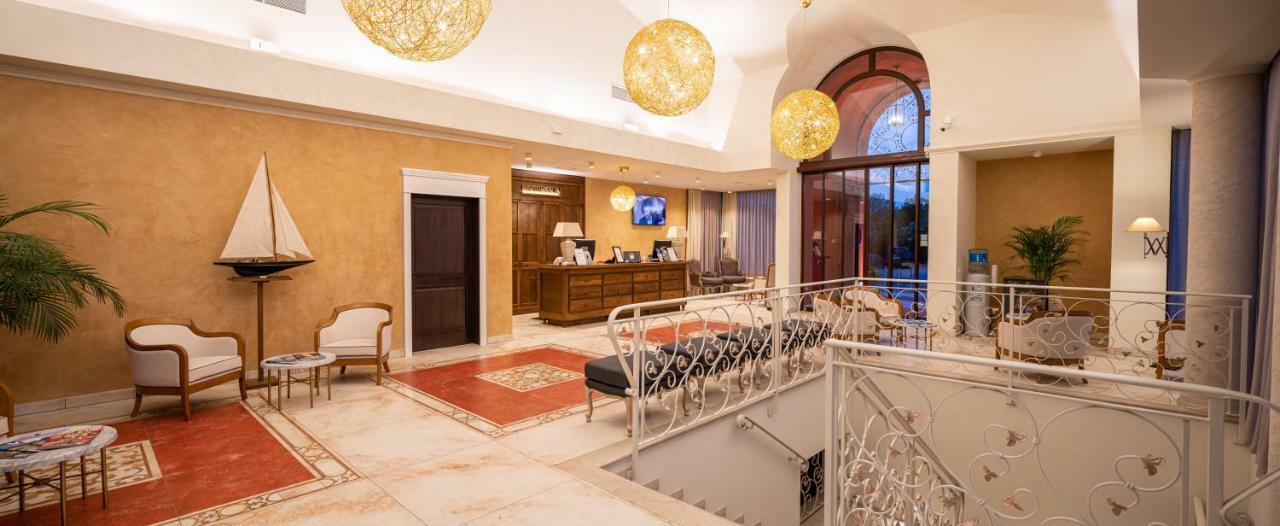Villas Almar Солине Экстерьер фото